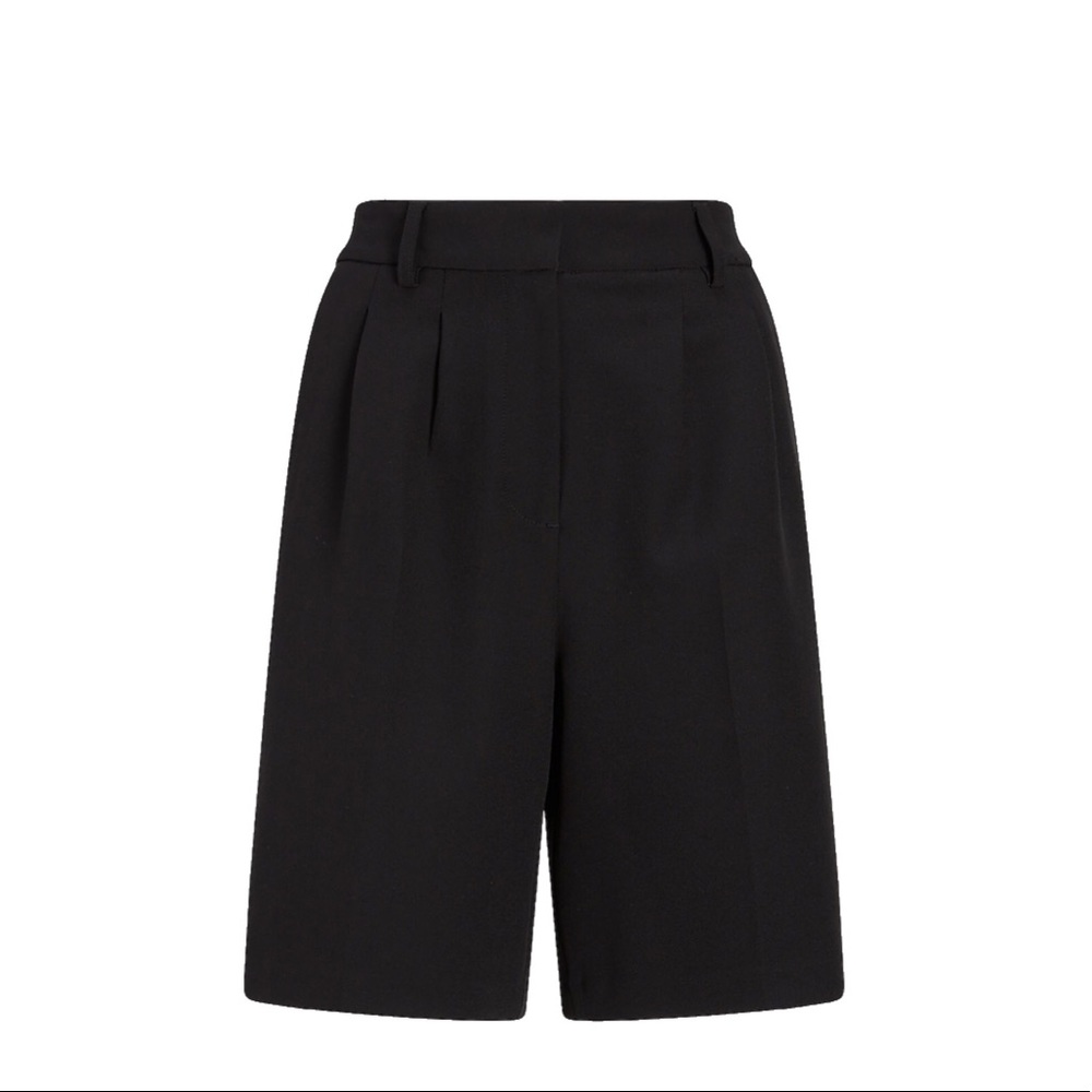 Express Super High Rise Bermuda Shorts Black Sz 2